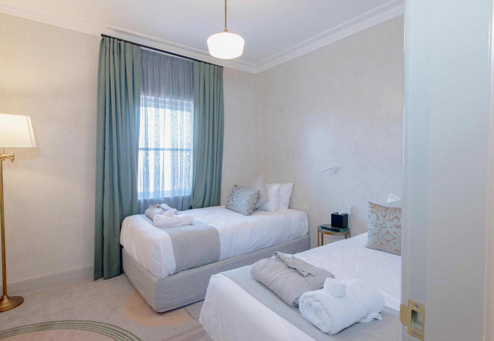 Tattersalls Hotel Armidale Kültér fotó